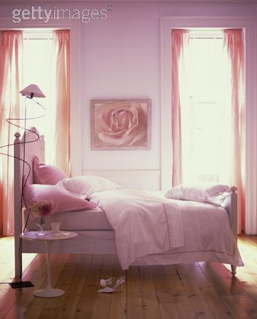 PiNk,PiNk,PiNk.......