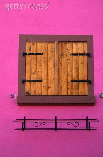 PiNk,PiNk,PiNk.......