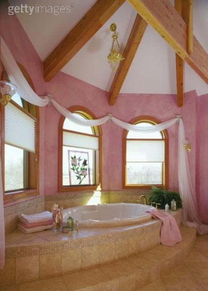 PiNk,PiNk,PiNk.......
